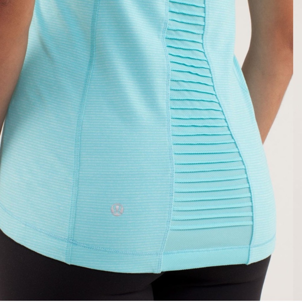 Lululemon Star Runner Short Sleeve size 10 - Picture 4 of 13